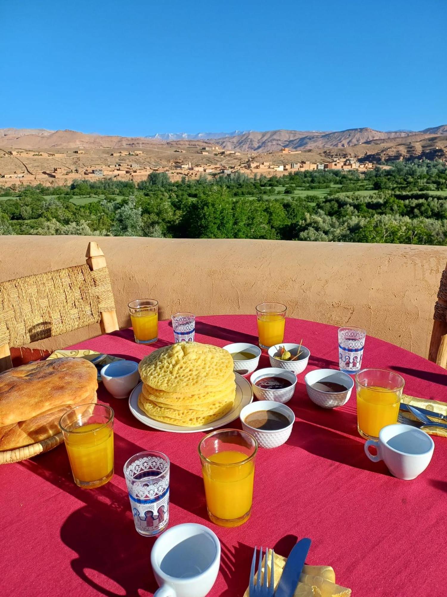 Bed and Breakfast Les Jardins Du M'Goun Kelaat-M'Gouna Екстер'єр фото